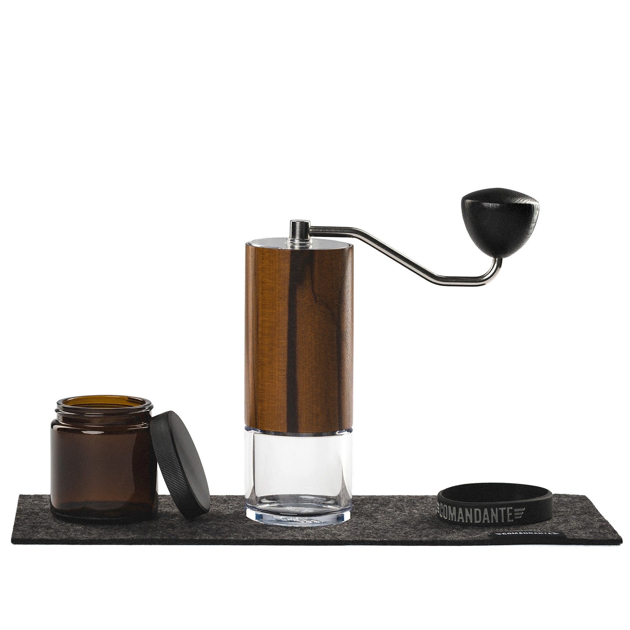 HANDMÜHLE | LIQUID AMBER | COMANDANTE