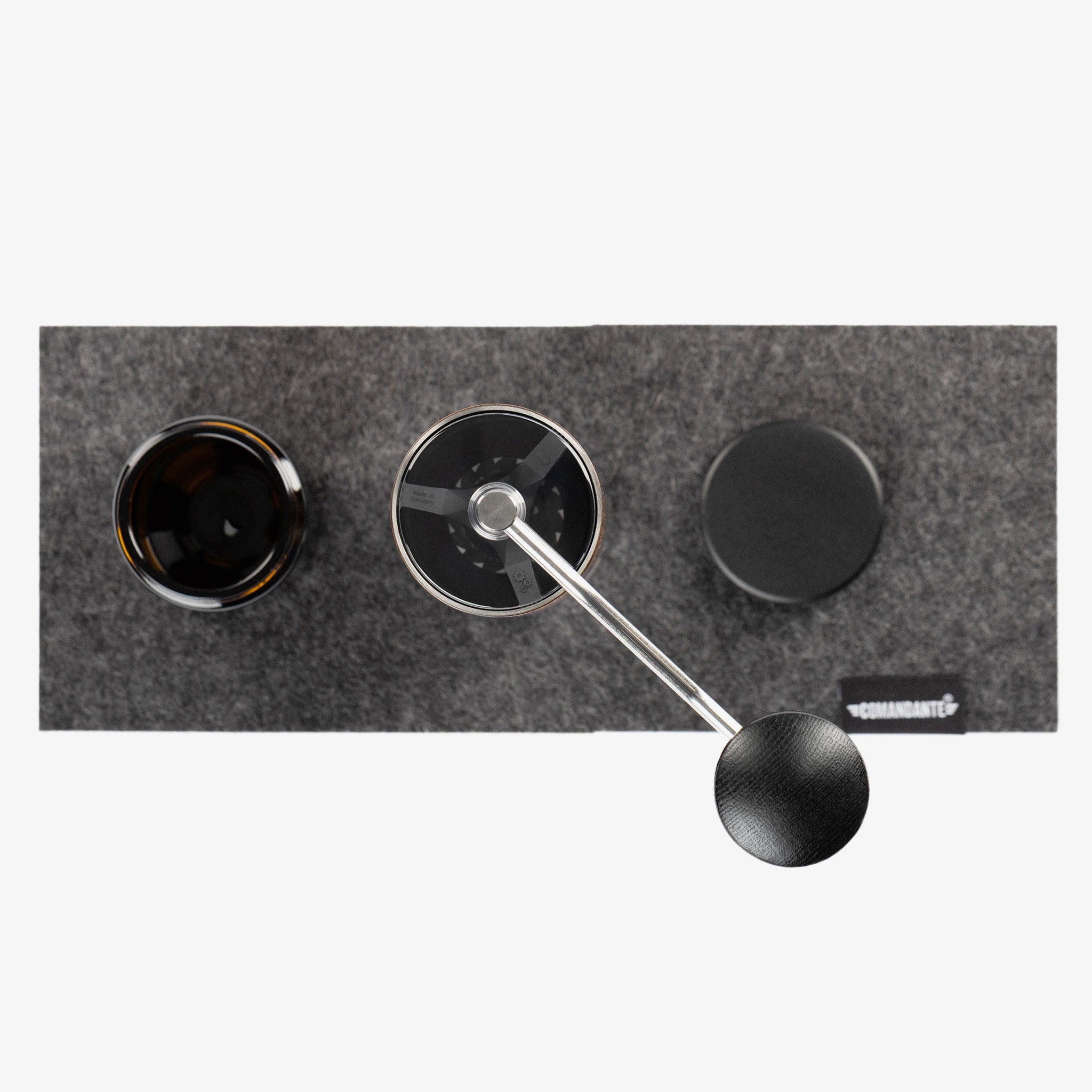 HANDMÜHLE | LIQUID AMBER | COMANDANTE